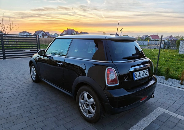 MINI Cooper cena 17900 przebieg: 236000, rok produkcji 2010 z Sulęcin małe 46